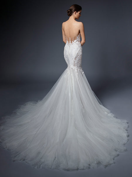 Élysée Diana Wedding gown  (Sample Sale)
