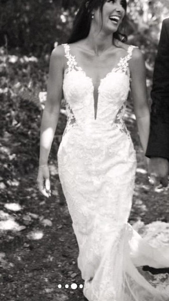 Adrianna Etoile Wedding dress (Sample Sale)