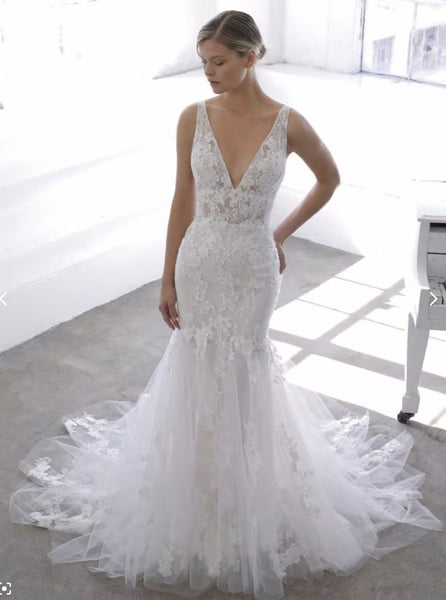 November by Enzoani Wedding Dresss (Sample Sale)