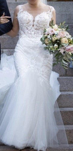 Enzoani:  Simone Wedding Dress (Sample Sale)