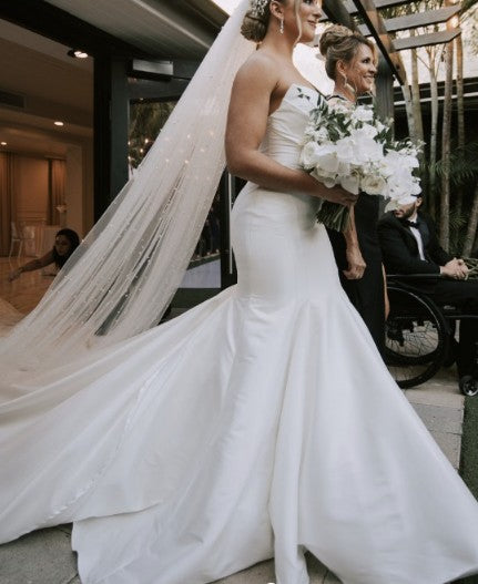 Enzoani:  Seraphine Wedding dress (Sample Sale)