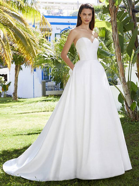 Bellarose Enzoani Wedding Dress (Sample Sale)