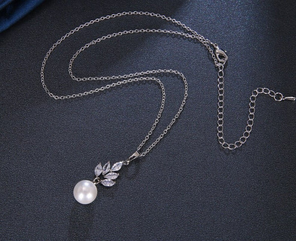 NL10 - Bridal Necklace